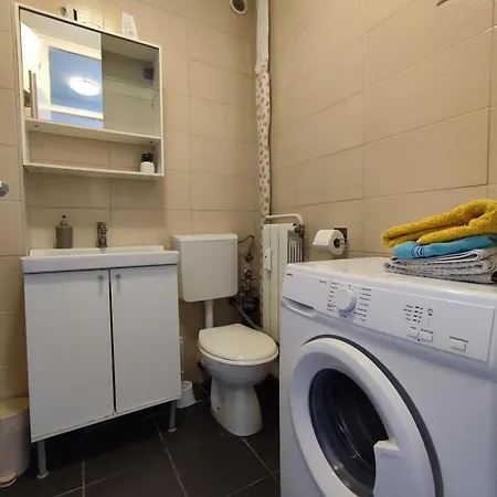 View דירה זאדאר