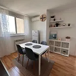View 아파트 자다르